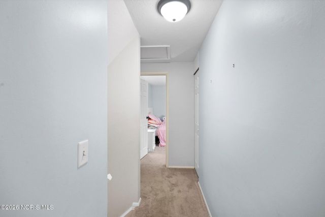 3906 Farmbrook Drive, Sylvania, OH 43560