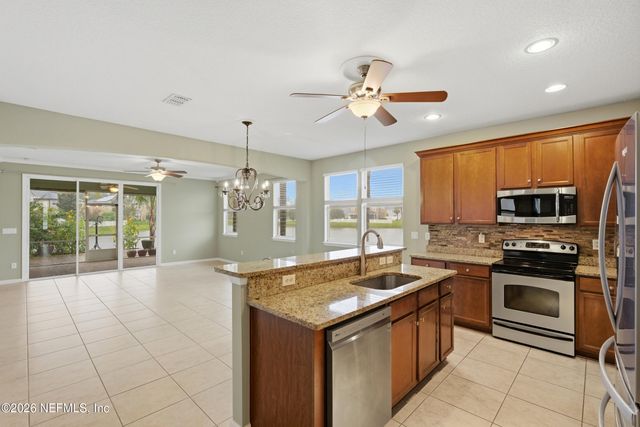 12276 RAINTREE LAKE Court, Jacksonville, FL 32246