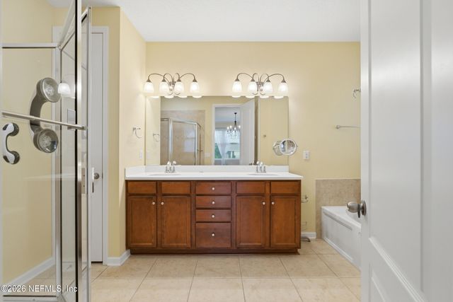 12276 RAINTREE LAKE Court, Jacksonville, FL 32246