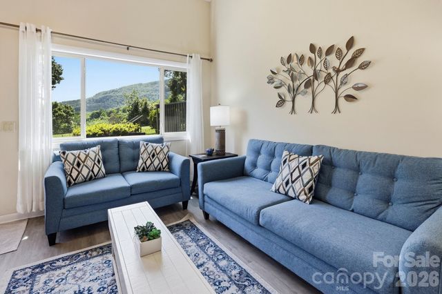 126 Hillside Court, Lake Lure, NC 28746
