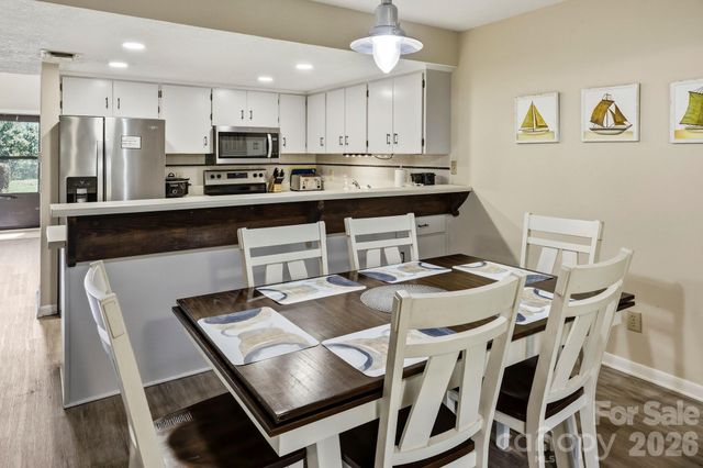 126 Hillside Court, Lake Lure, NC 28746