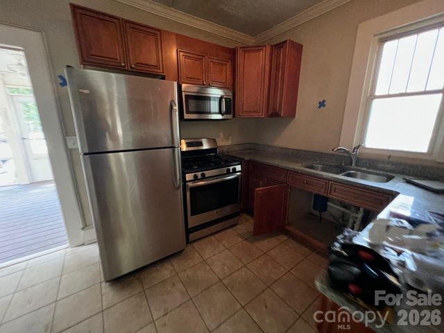 2417 The Plaza, Charlotte, NC 28205