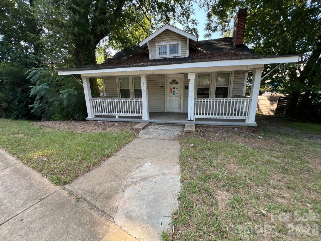 2417 The Plaza, Charlotte, NC 28205