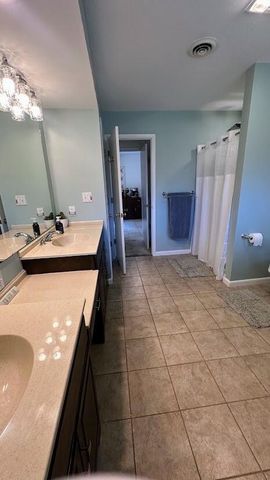1801 Kingsbury Avenue, La Porte, IN 46350