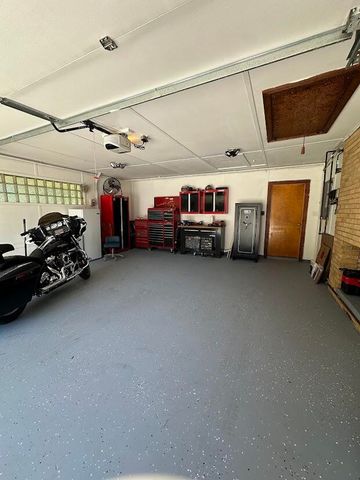 1801 Kingsbury Avenue, La Porte, IN 46350