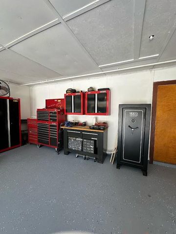 1801 Kingsbury Avenue, La Porte, IN 46350