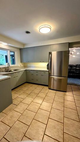 1801 Kingsbury Avenue, La Porte, IN 46350