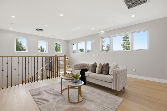 1001 Audrey Avenue, Campbell, CA 95008