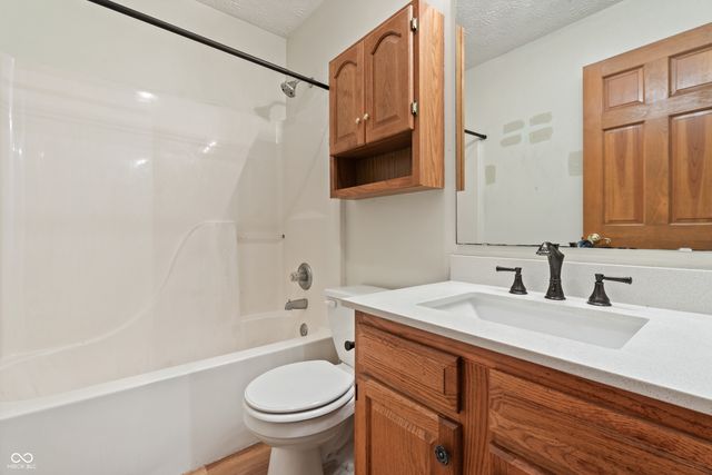 1433 Temple Drive, Danville, IN 46122