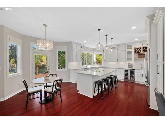 14017 Nw GREENWOOD Dr, Portland, OR 97229