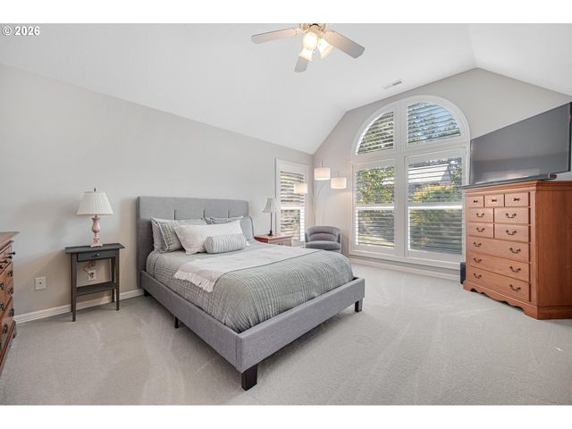 14017 Nw GREENWOOD Dr, Portland, OR 97229