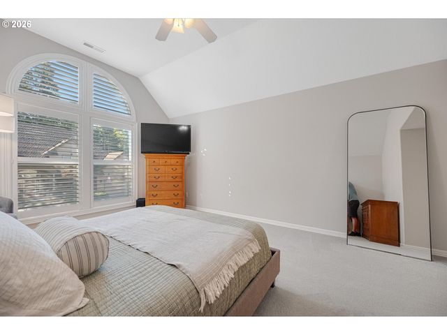 14017 Nw GREENWOOD Dr, Portland, OR 97229