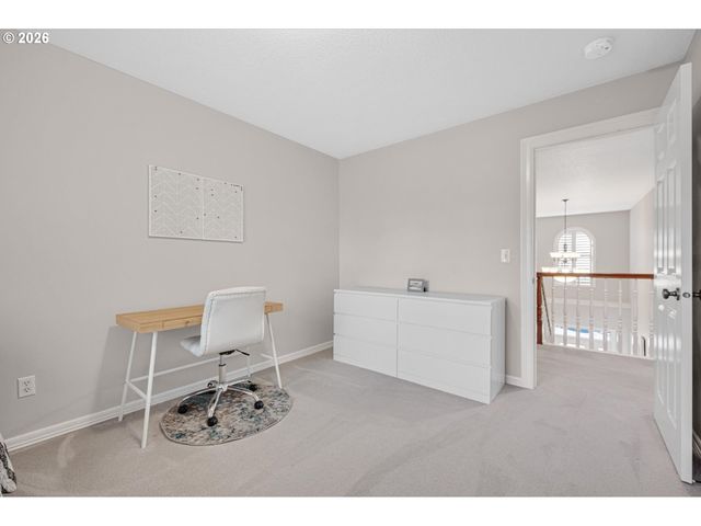 14017 Nw GREENWOOD Dr, Portland, OR 97229