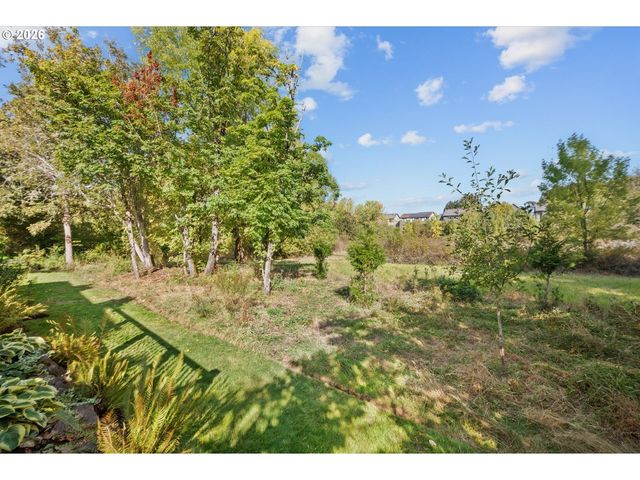 14017 Nw GREENWOOD Dr, Portland, OR 97229