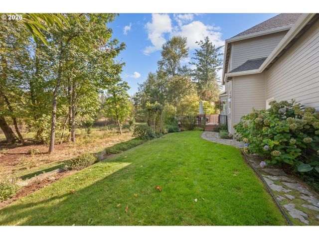 14017 Nw GREENWOOD Dr, Portland, OR 97229