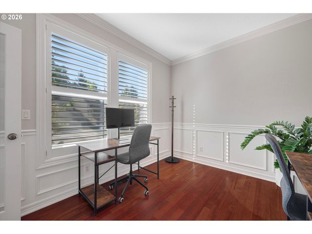 14017 Nw GREENWOOD Dr, Portland, OR 97229