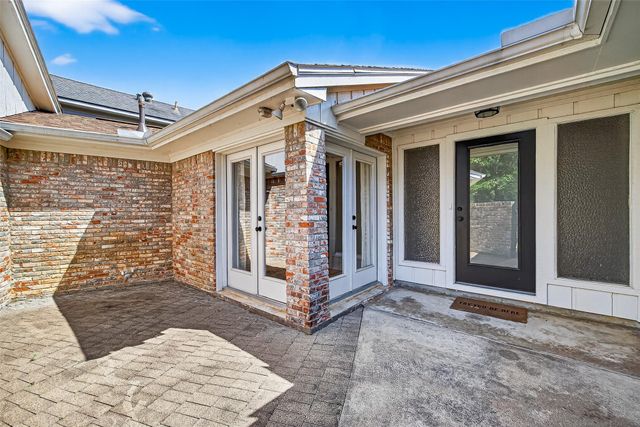 2107 Briargreen Drive, Houston, TX 77077