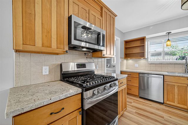 2107 Briargreen Drive, Houston, TX 77077