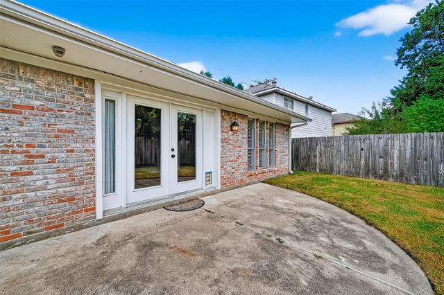 2107 Briargreen Drive, Houston, TX 77077