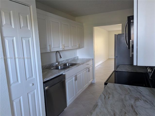 1400 SW 124th Terrace 109Q, Pembroke Pines, FL 33027