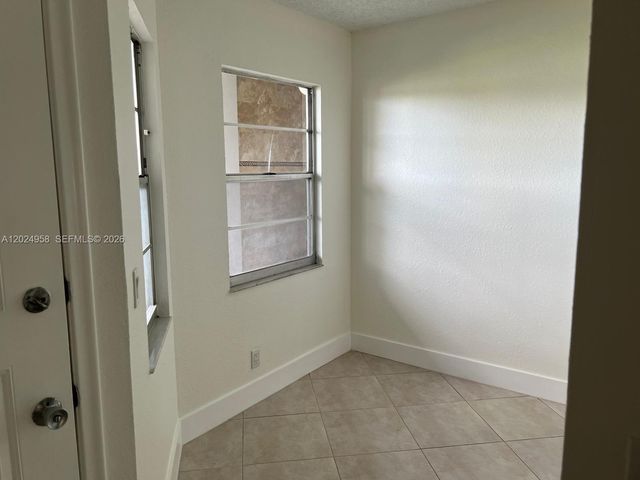 1400 SW 124th Terrace 109Q, Pembroke Pines, FL 33027