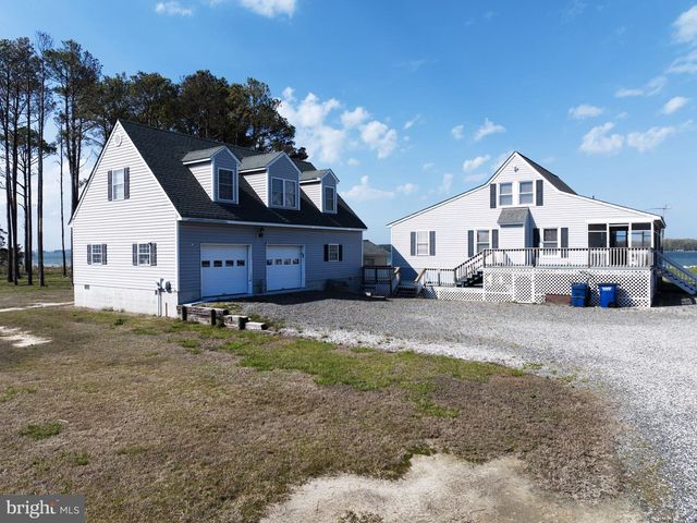 1887 POINT BREEZE DR, Hudgins, VA 23076