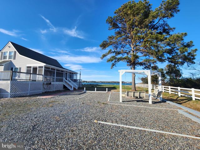 1887 POINT BREEZE DR, Hudgins, VA 23076