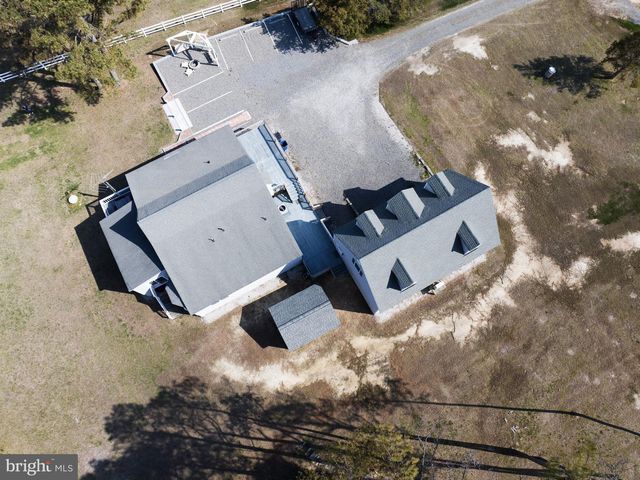 1887 POINT BREEZE DR, Hudgins, VA 23076