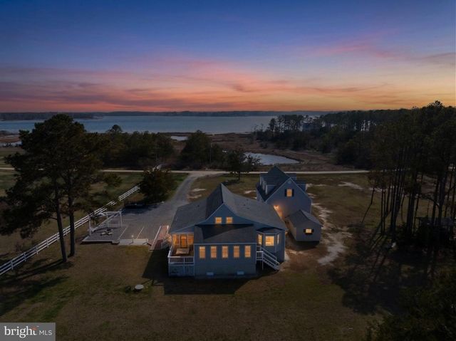 1887 POINT BREEZE DR, Hudgins, VA 23076