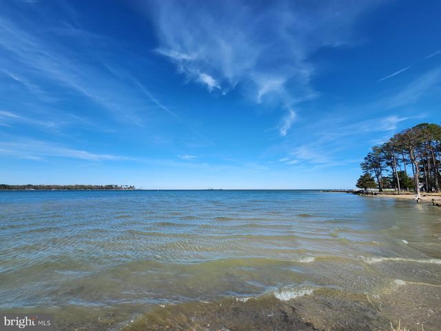 1887 POINT BREEZE DR, Hudgins, VA 23076