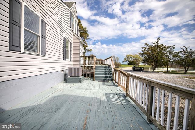 1887 POINT BREEZE DR, Hudgins, VA 23076