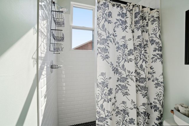 515 W 9th Street, Covington, KY 41011