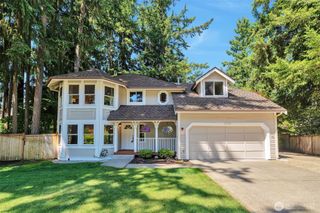 21522 SE 292nd Court, Kent, WA 98042