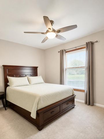 39217 Bramblebush Court, Clinton Charter Township, MI 48038