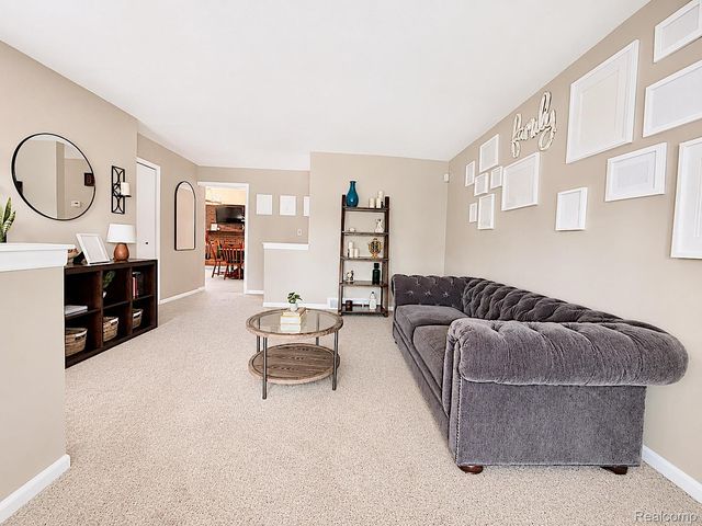 39217 Bramblebush Court, Clinton Charter Township, MI 48038