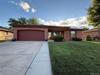 39217 Bramblebush Court, Clinton Charter Township, MI 48038