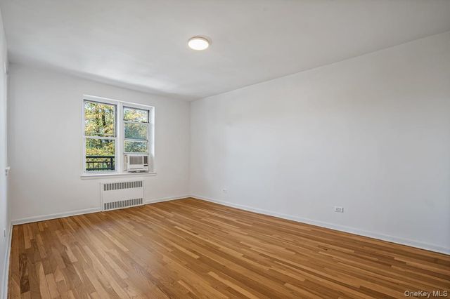 162-01 Powells Cove Boulevard 3N, Beechhurst, NY 11357