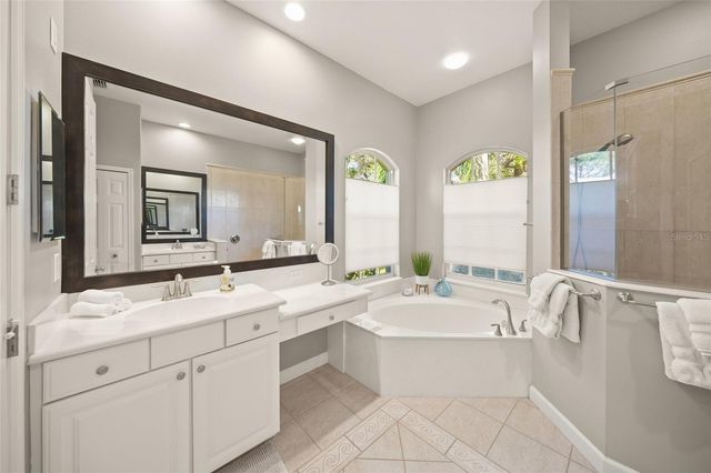 9075 MISTY CREEK DRIVE, Sarasota, FL 34241