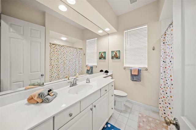 9075 MISTY CREEK DRIVE, Sarasota, FL 34241