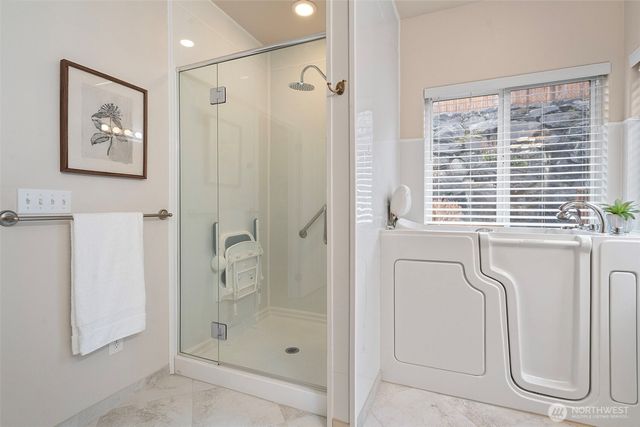 5825 54th Street W, University Place, WA 98467