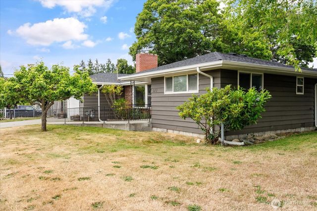 672 SE 4th Avenue, Oak Harbor, WA 98277