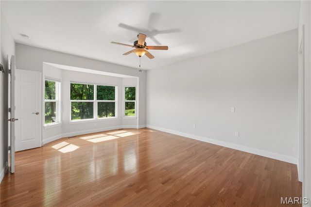 1236 Emerald Gardens Drive, St Peters, MO 63376