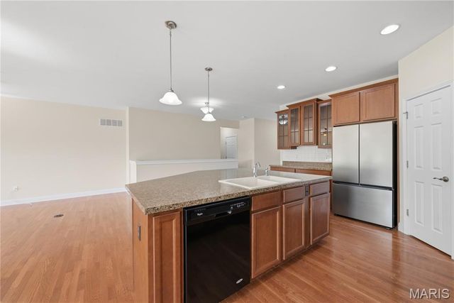 1236 Emerald Gardens Drive, St Peters, MO 63376