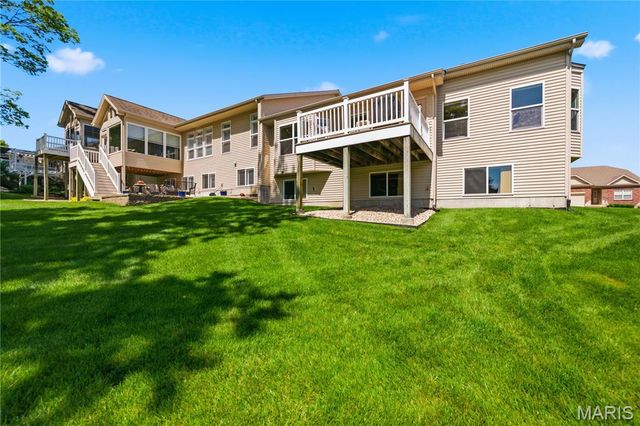1236 Emerald Gardens Drive, St Peters, MO 63376
