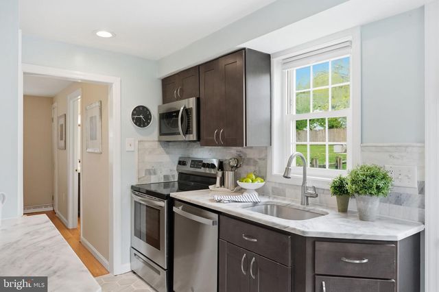 528 S OLD MIDDLETOWN RD, Media, PA 19063