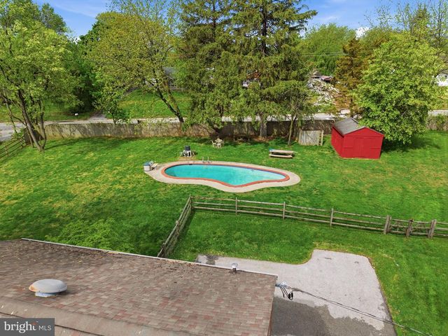 528 S OLD MIDDLETOWN RD, Media, PA 19063