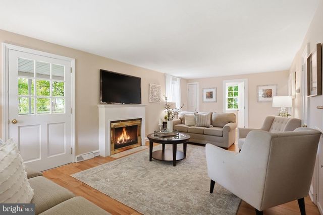 528 S OLD MIDDLETOWN RD, Media, PA 19063