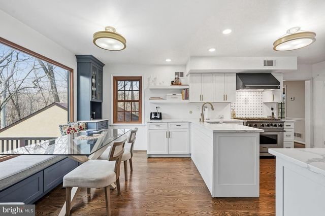 644 ROBINSON LN, Haverford, PA 19041