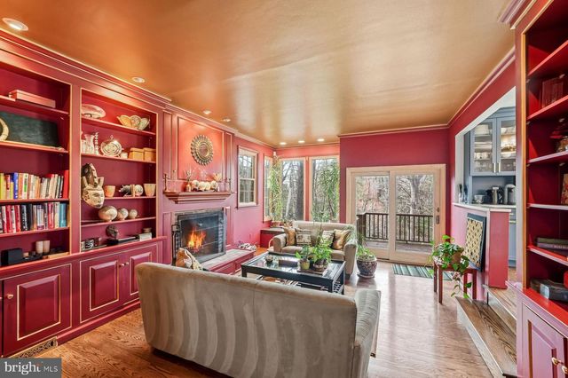 644 ROBINSON LN, Haverford, PA 19041