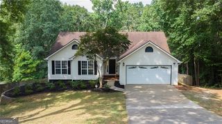 4267 Riviere Point, Gainesville, GA 30507